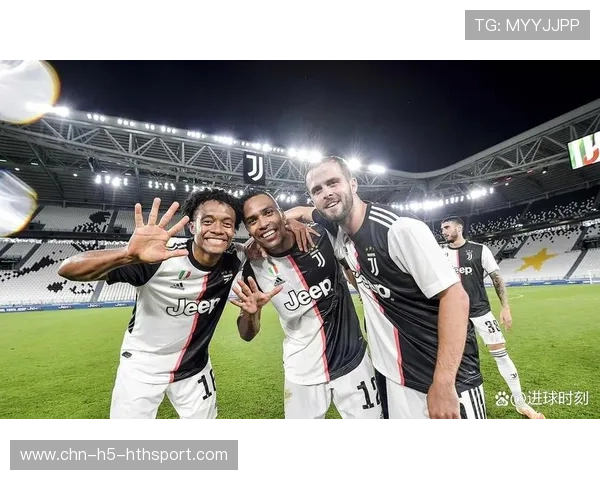 尤文麦肯尼禁区前远射进网